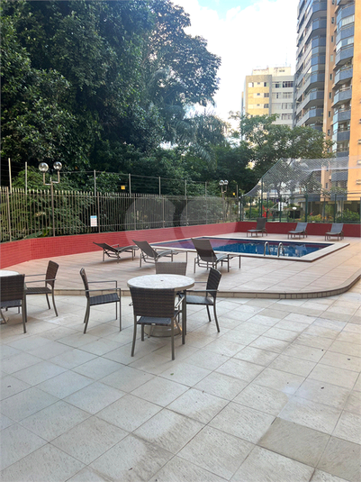 Foto REO1123769