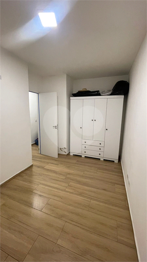 Foto REO1123786