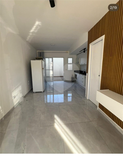 Foto REO1123786