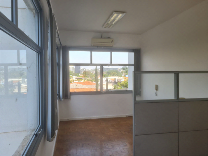 Foto REO1123800