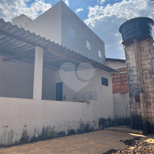 Foto REO1123801