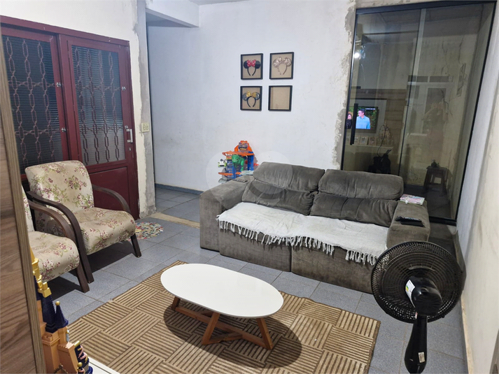 Foto REO1123802