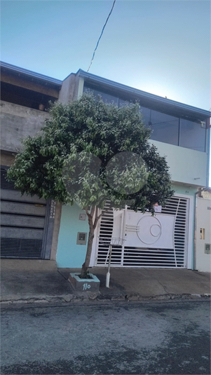 Foto REO1123824
