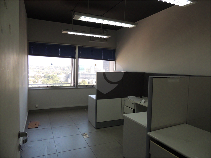Foto REO1123850