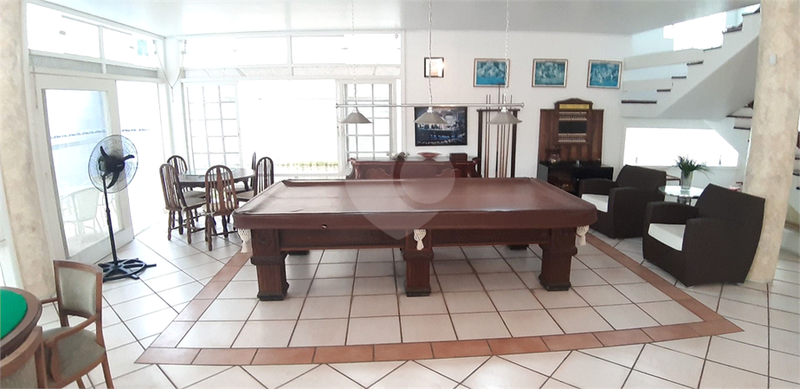 Foto REO1123856