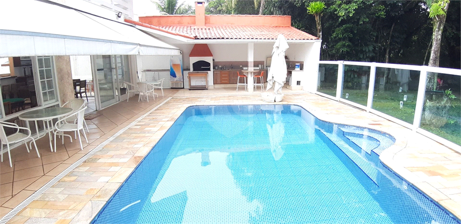 Foto REO1123856