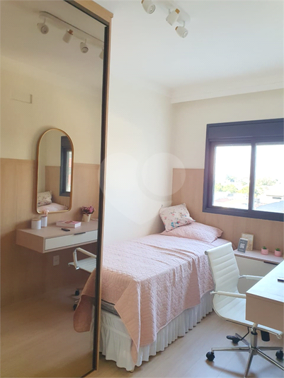 Foto REO1123861