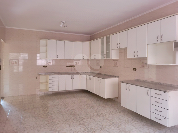 Foto REO1123876