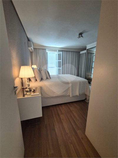Foto REO1123891