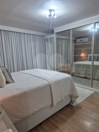 Foto REO1123891