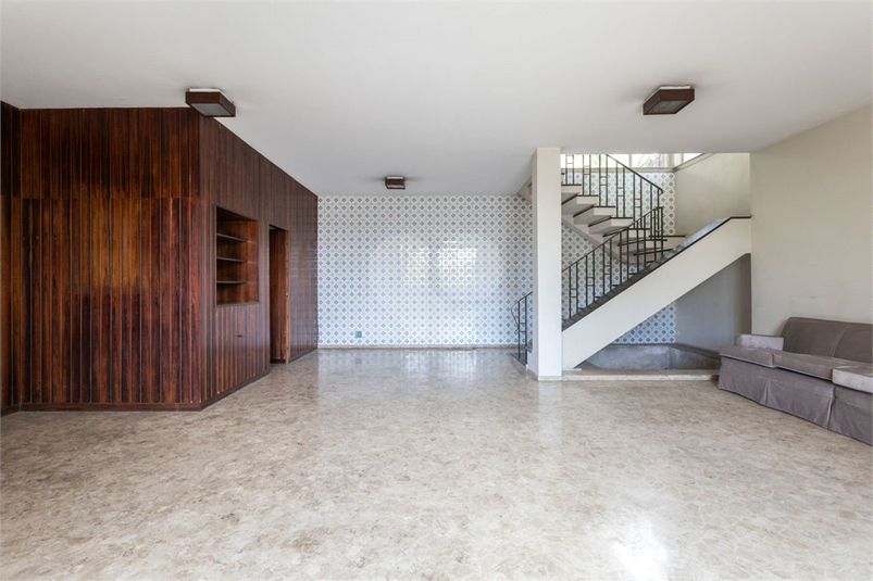 Foto REO1123899