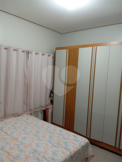 Foto REO1123933
