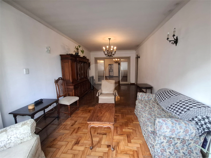 Foto REO1123940