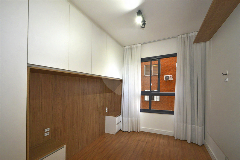 Foto REO1123941