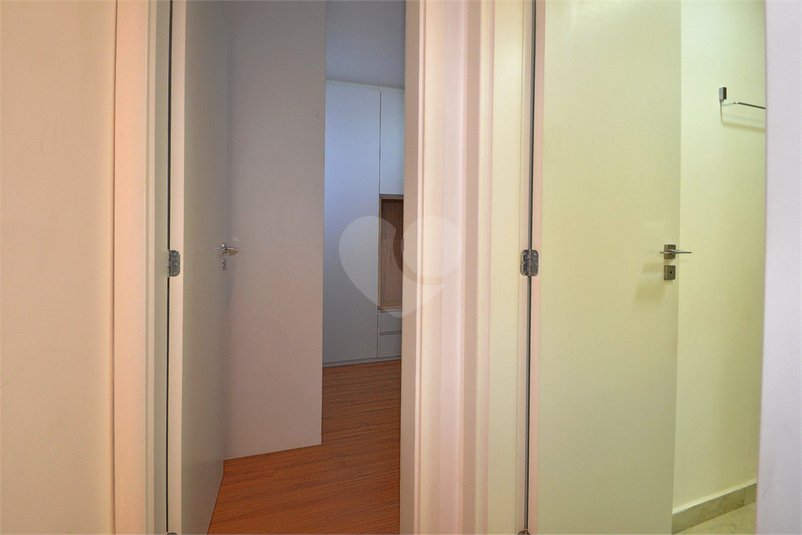 Foto REO1123941