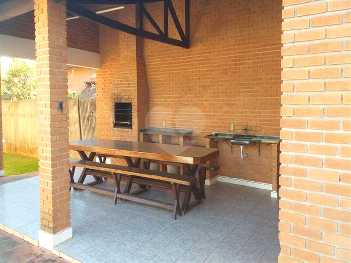 Foto REO1123942