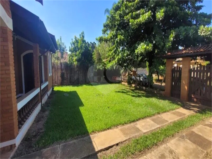 Foto REO1123942