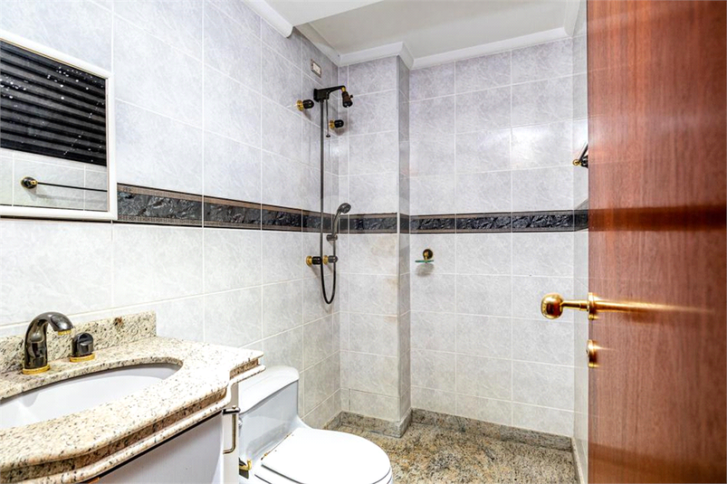 Foto REO1123945