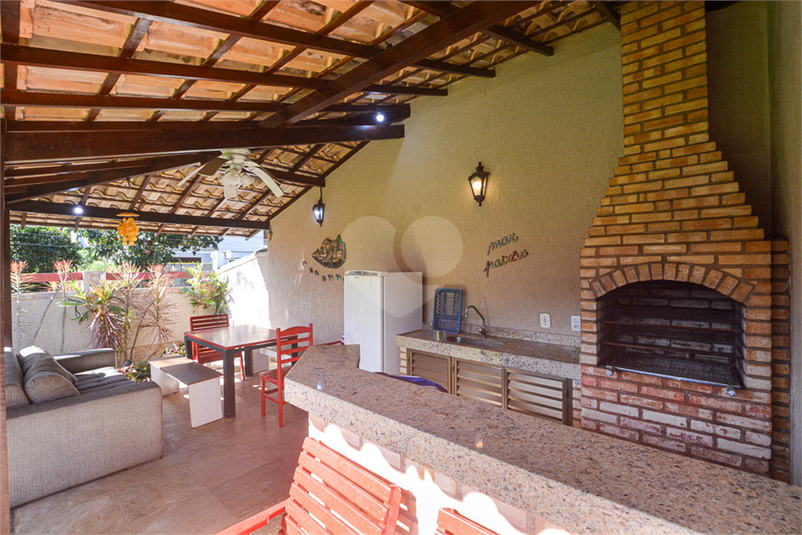 Foto REO1123946