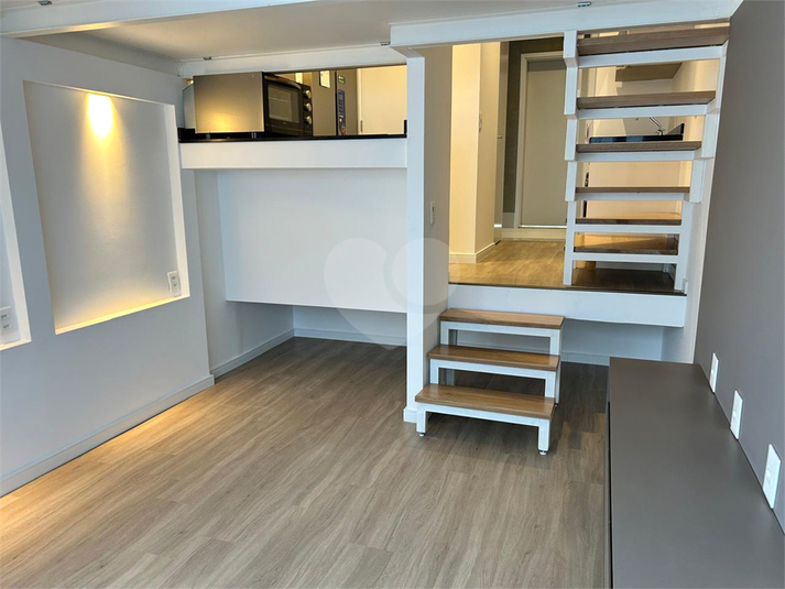 Foto REO1123966