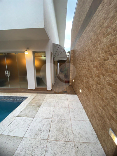 Foto REO1123968