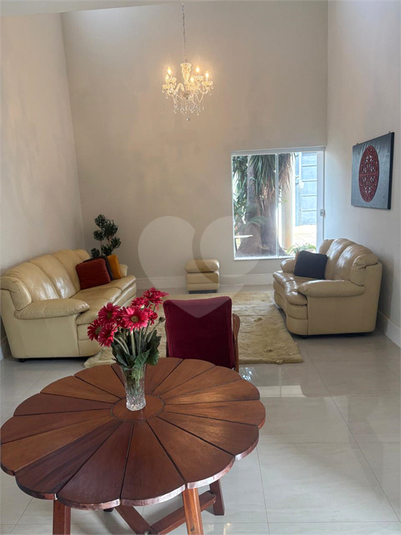 Foto REO1123982