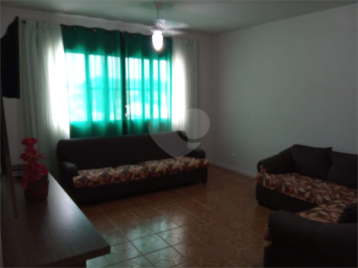 Foto REO1124001