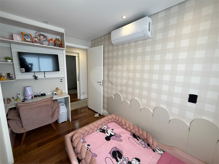 Foto REO1124004