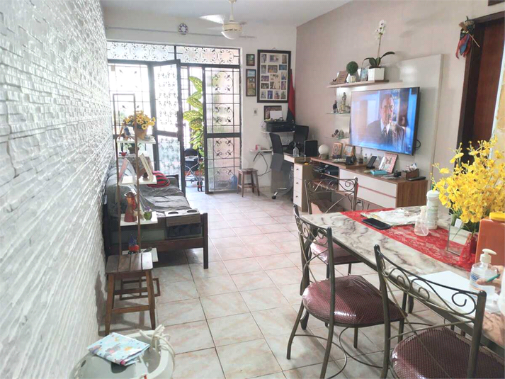 Foto REO1124005