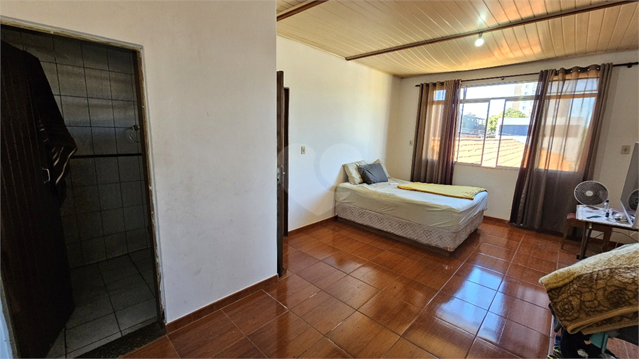Foto REO1124073