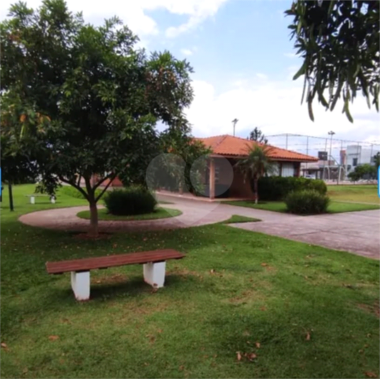 Foto REO1124075