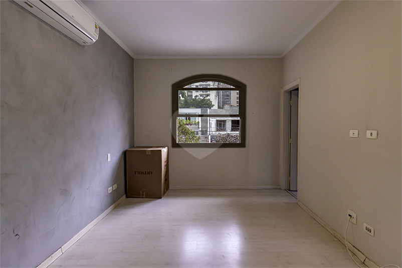 Foto REO1124077