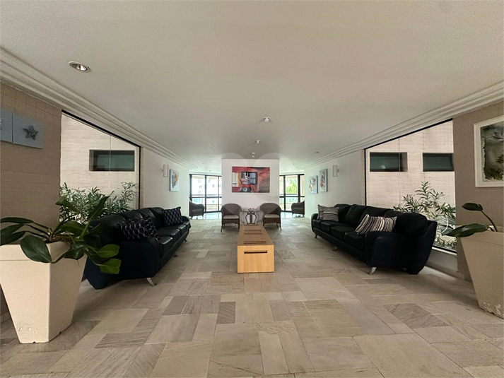 Foto REO1124078