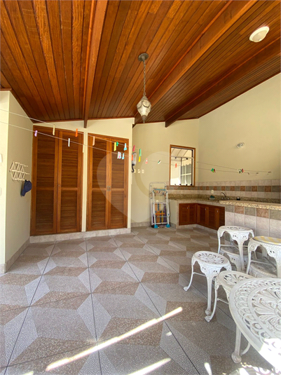 Foto REO1124091