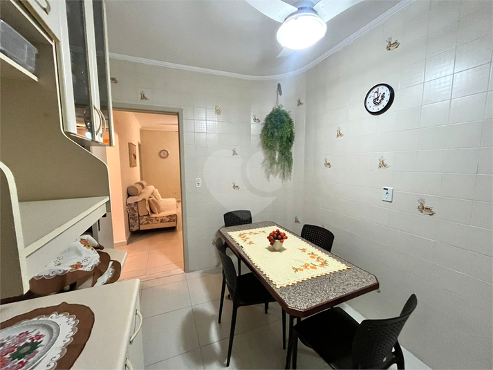 Foto REO1124136