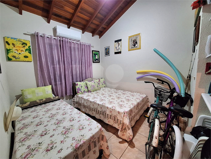 Foto REO1124137