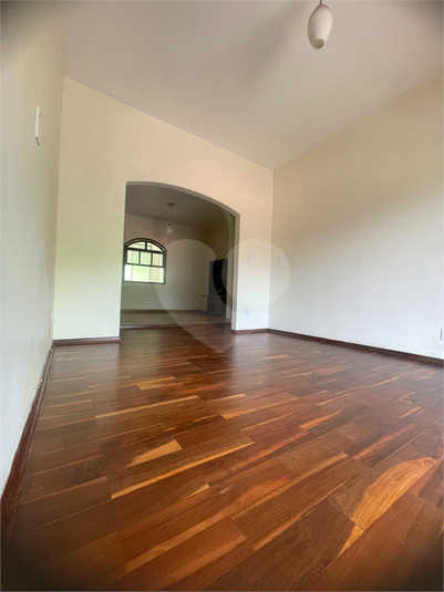 Foto REO1124139