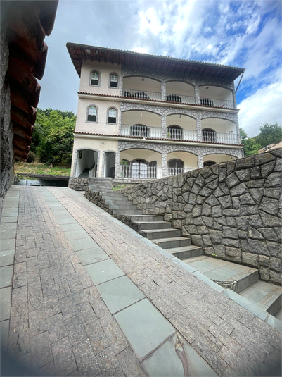 Foto REO1124139