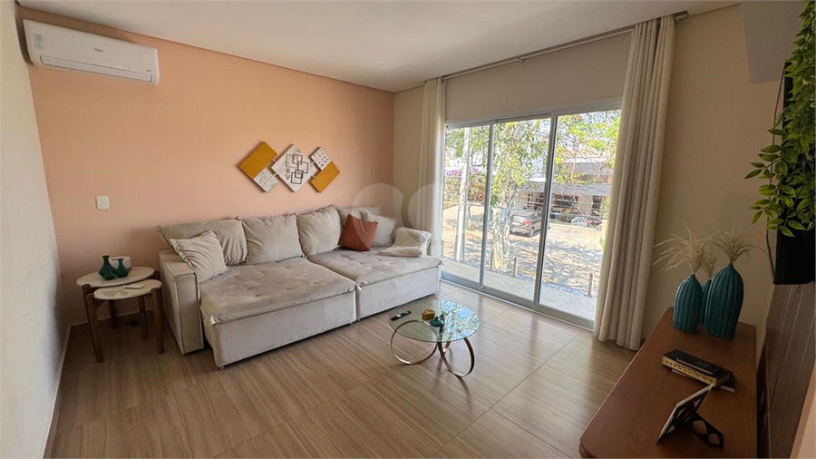 Foto REO1124214