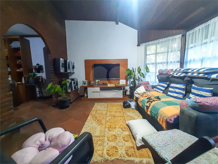 Foto REO1124226