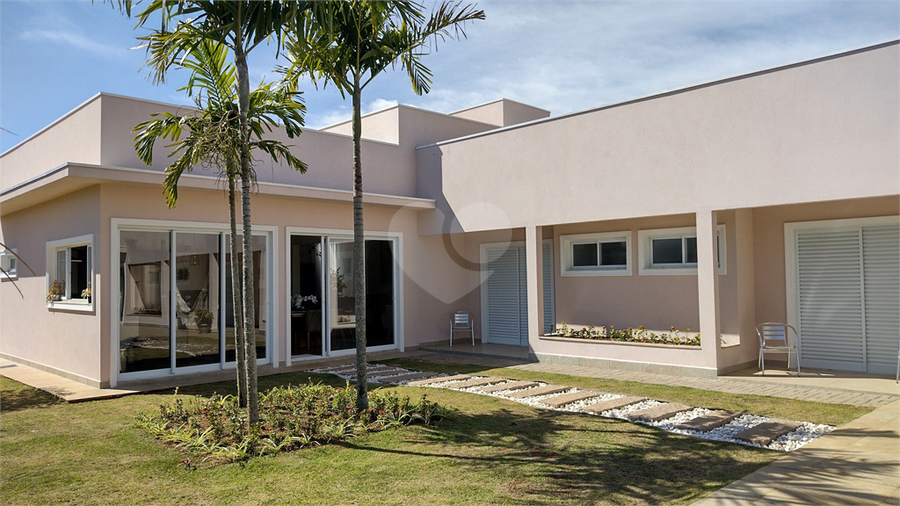 Foto REO1124238