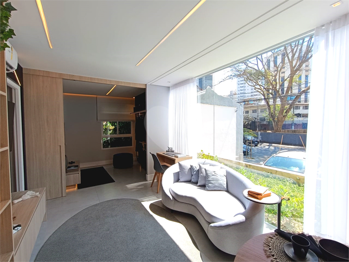 Foto REO1124249