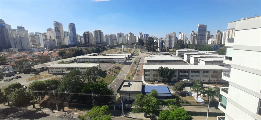 Foto REO1124251