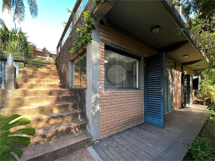 Foto REO1124254