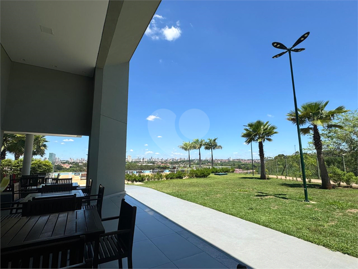 Foto REO1124257