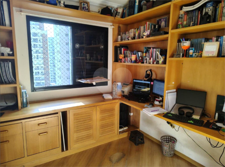 Foto REO1124272