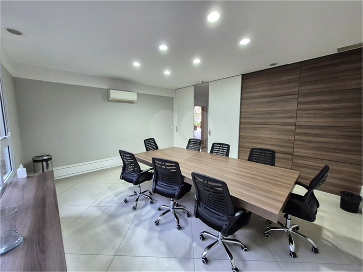 Foto REO1124285