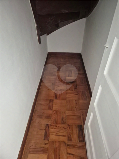 Foto REO1124319