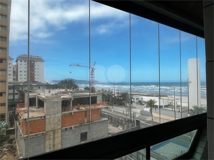 Foto REO1124334