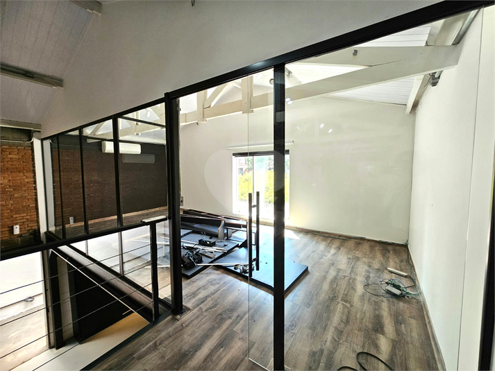 Foto REO1124335